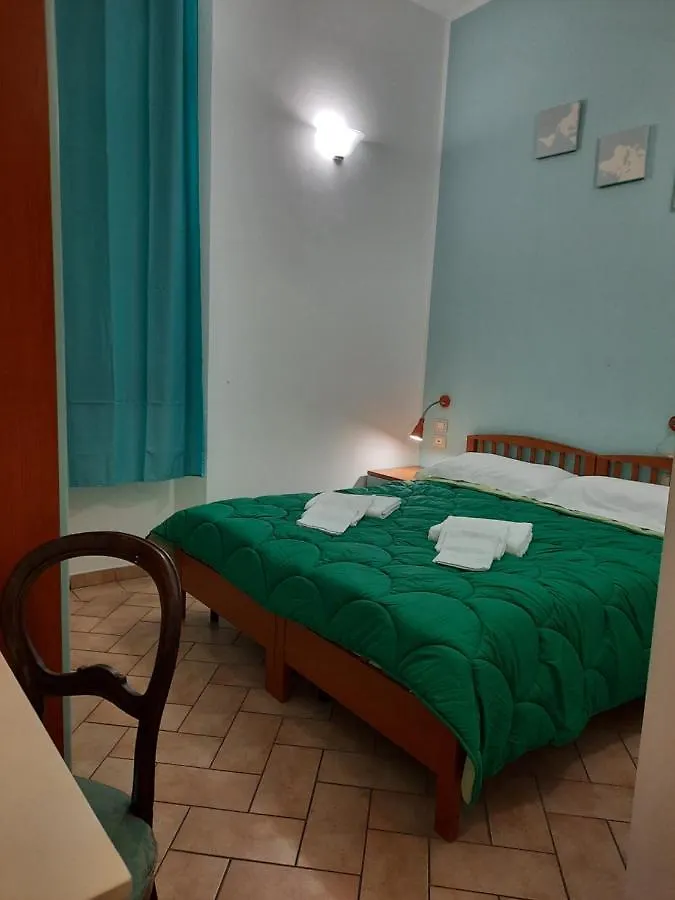 Au Jardin De Florence Bed and Breakfast